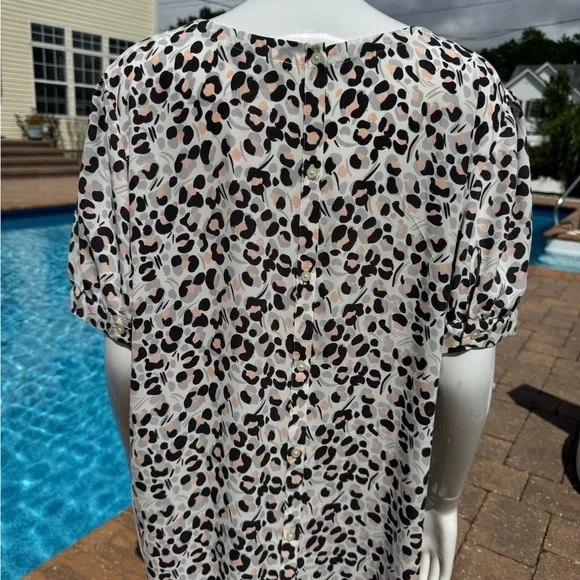 LOFT White and Black Blouse Elegant Top - Picture 5 of 9